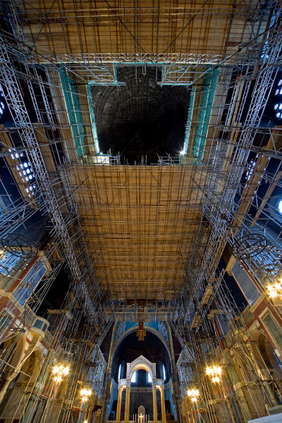 Peter Jeffree - Architectural Photographer - Westminster Cathedral scaffolded interior